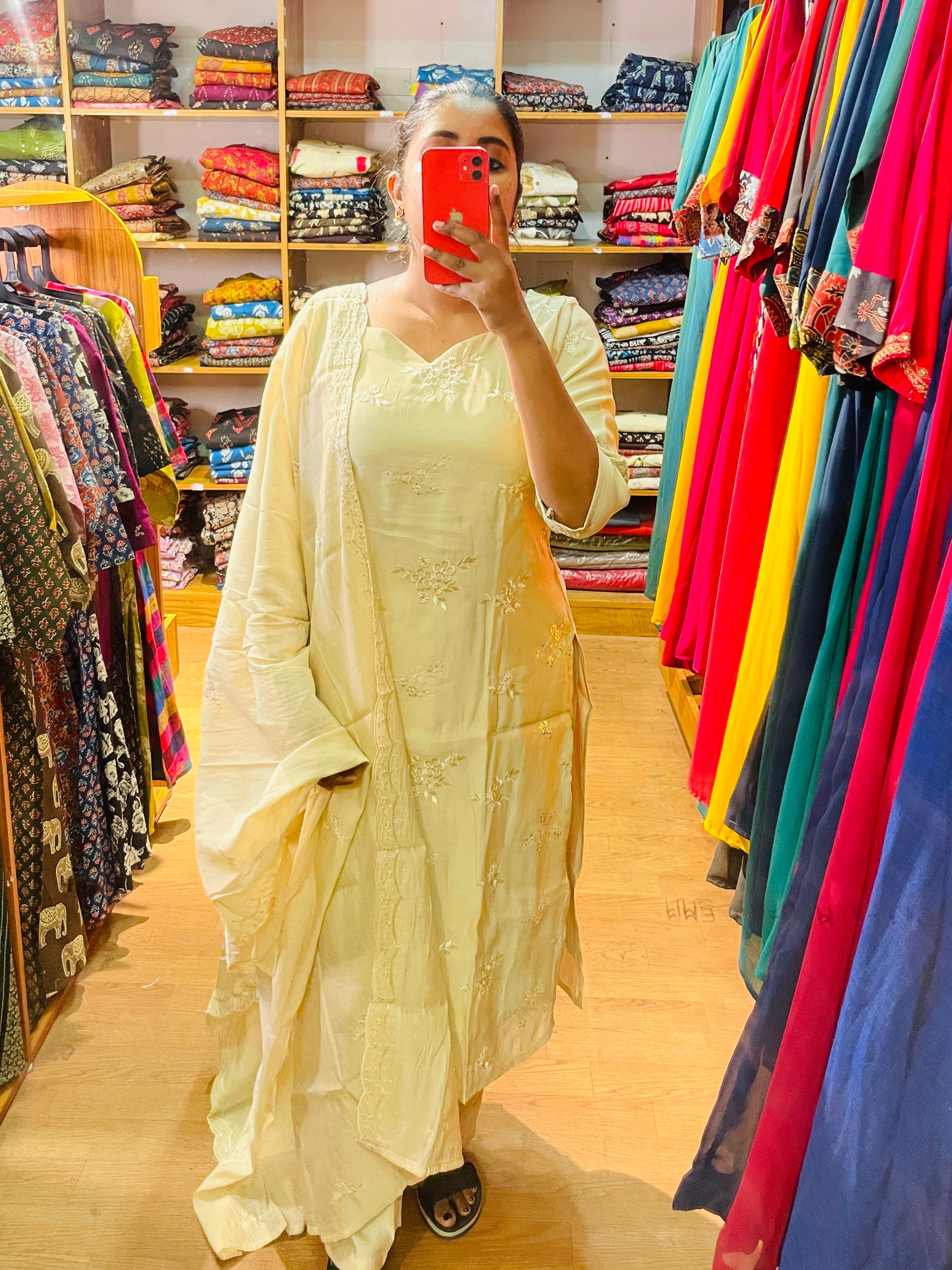 Myra cream Mal Chanderi 3-piece set with self embroidery